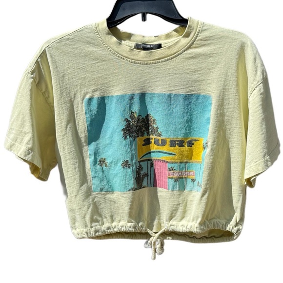 Forever 21 Tops - Forever 21 Chartreuse Spring Green Surf Crop Top Graphic Tee Women’s Siz…